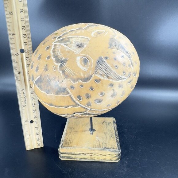 Peruvian Hand Carved Gourd On Wood Stand Leoncio Veli Peru Hand Made Sculpture - Picture 8 of 16